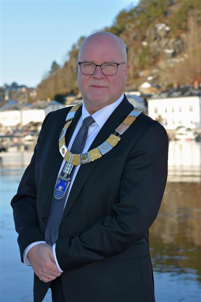 Portrettbilde av ordfører Kai Magne Strat - Klikk for stort bilde