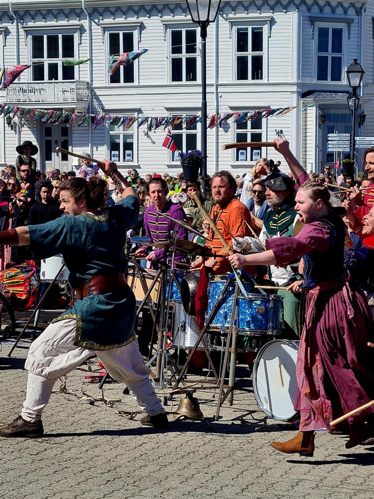 Bilder fra jubileumsfesten - Klikk for stort bilde